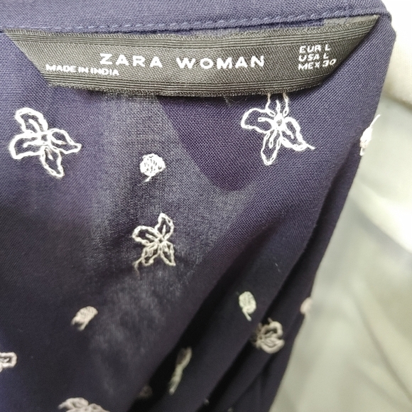 ZARA embroidered top size L - Picture 10 of 11